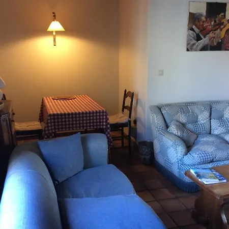 Le Charme De L'estroit Mettet